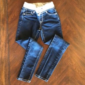 Girls super skinny Justice brand jeans